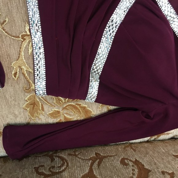 2-piece, Back Cut-out, Blingy Sexy Cruise Dress - Picture 10 of 16